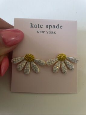 Kate Spade Daisy sparkle earrings